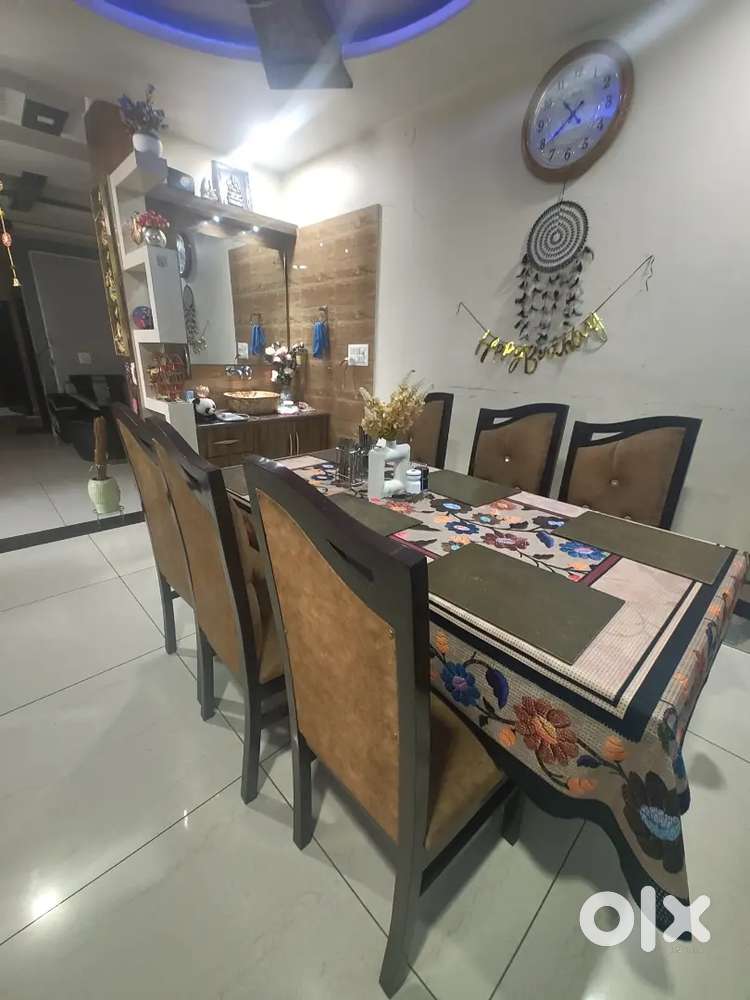 Wooden Dinning table