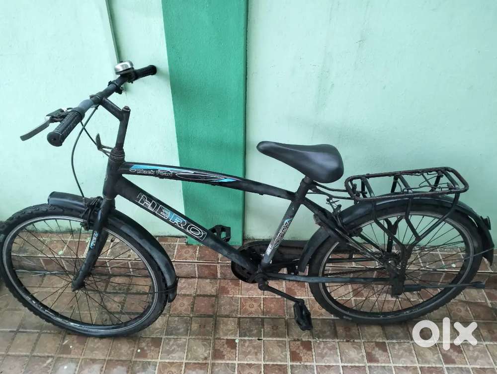 Hero - Black pearl Bi-cycle