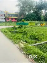 Pich road pe paramanandpur market me