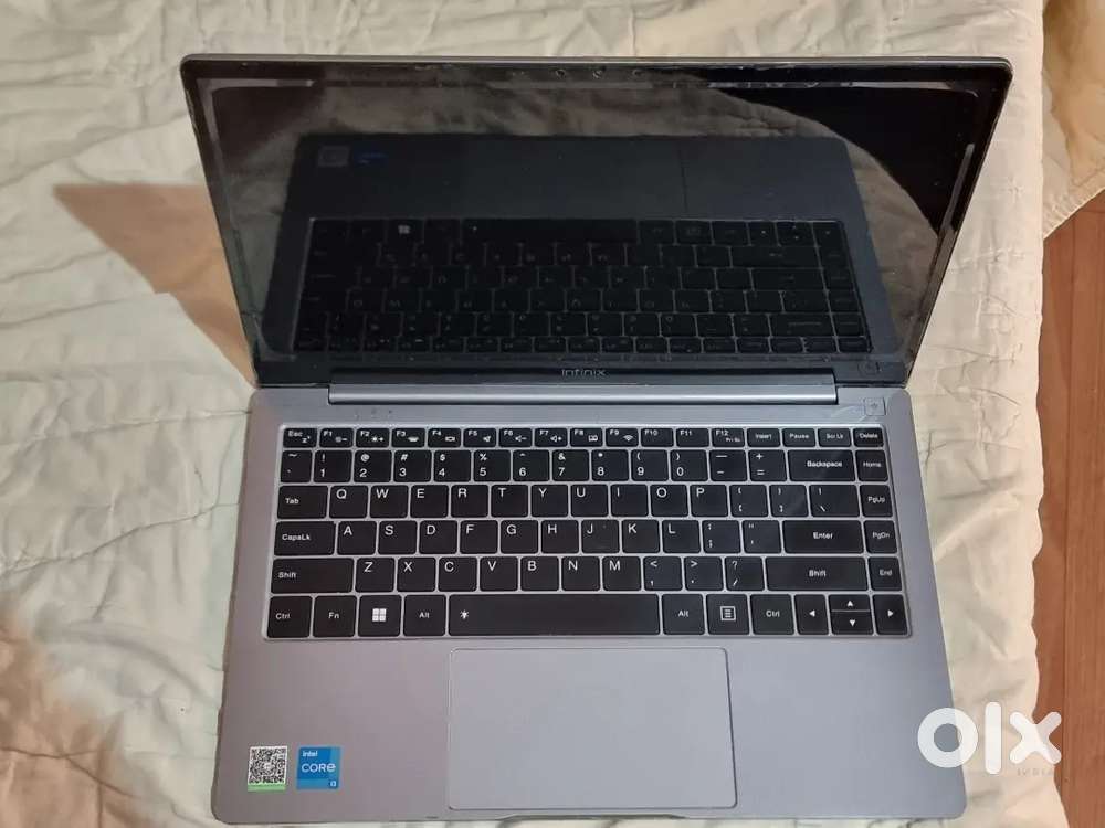 Laptop 8 GB / 512 GB