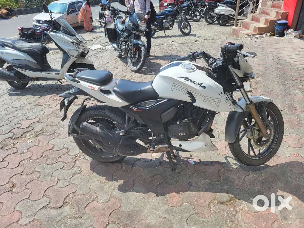 Apache RTR 4v