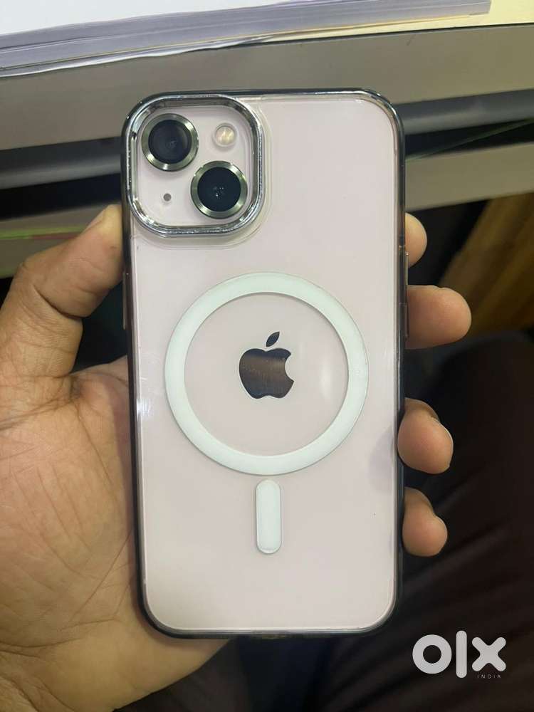 Iphone 13  (white pink)