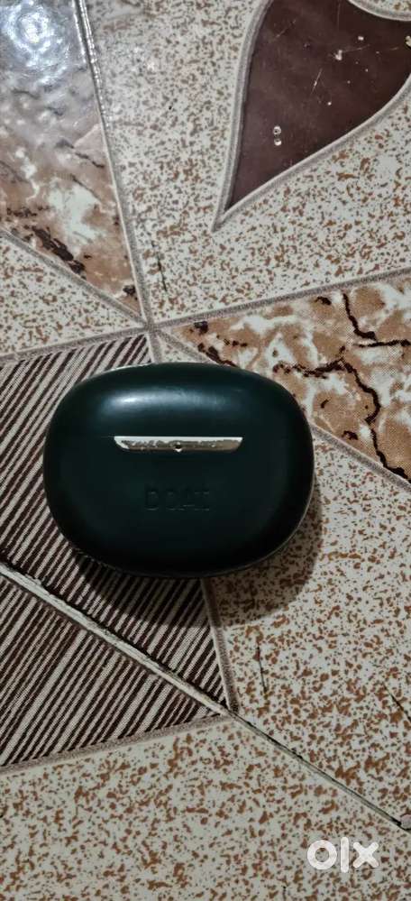 Boat airdopes 141 anc