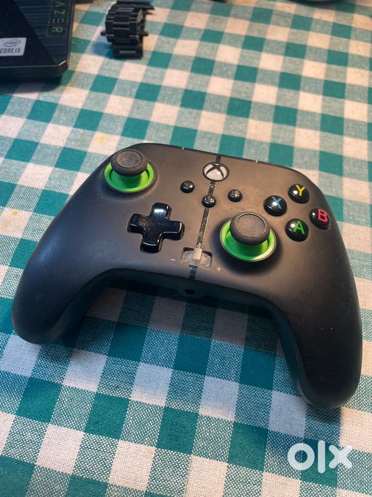 game pad for pc and xbox and xbox controller battery