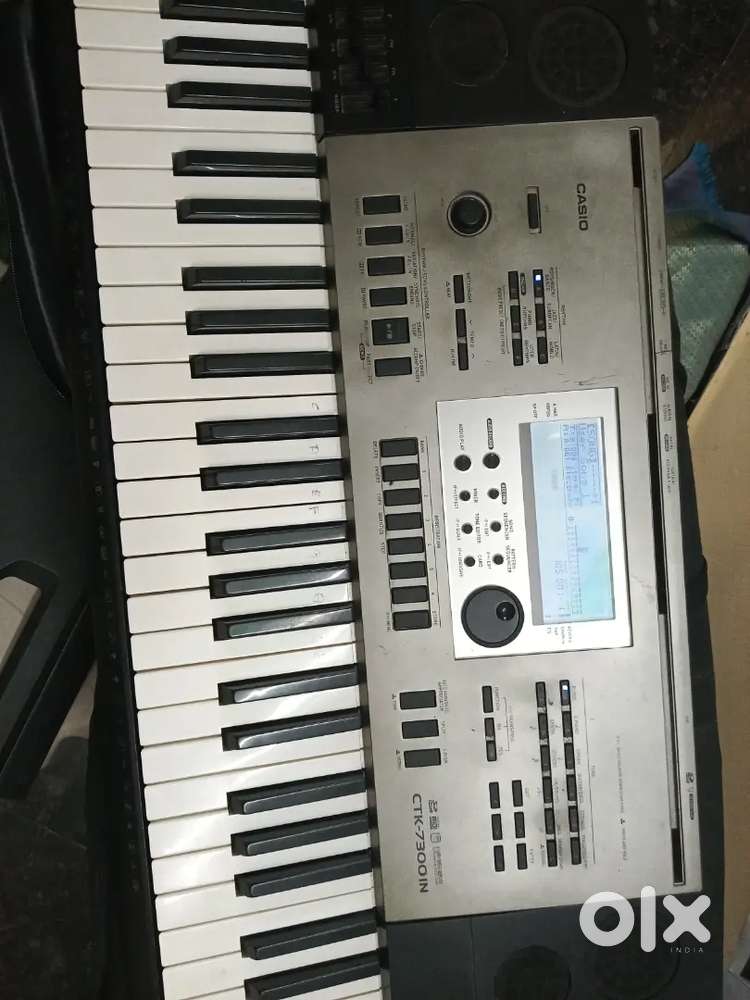 Casio 7300 keyboard for seal very good condition