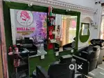 Beauty parlour jobs  and managing only for girls