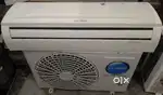 Lloyd 1 ton 3 star split AC used