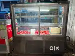 Cake display freezer