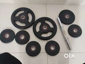 Domyos Decathlon 28mm Weight Plates, Dumbbell Bar and weight locks