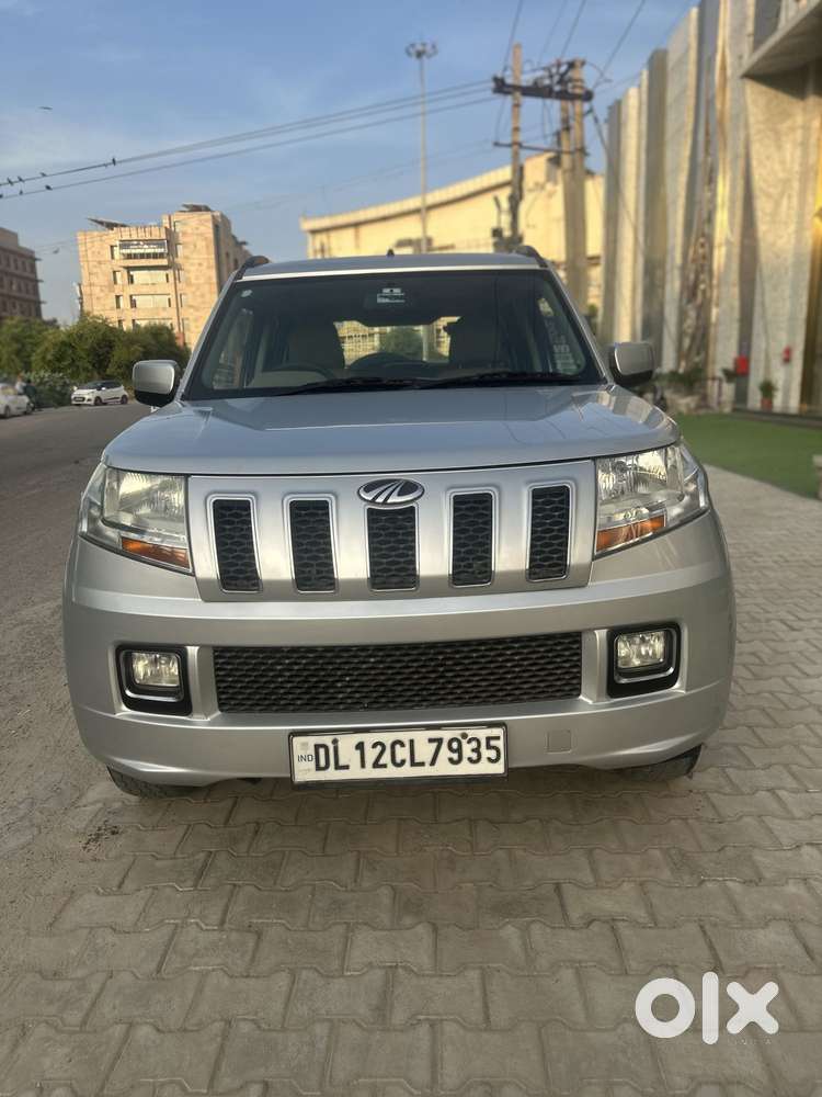 Mahindra TUV 300 T8 AMT (Automatic), 2017, Diesel