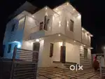 Kakkodi - Padinjattumuri 5 Cent 4 Bed House
