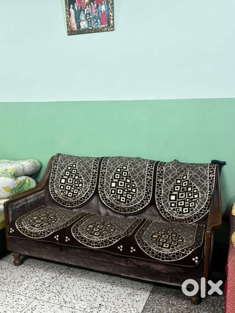 Sofa in Excellent Condition