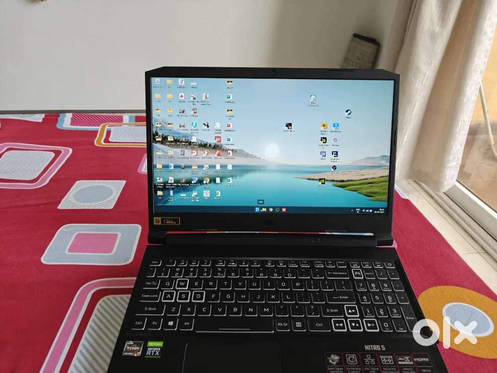Gaming laptop R7 5800H RTX 3060 6GB