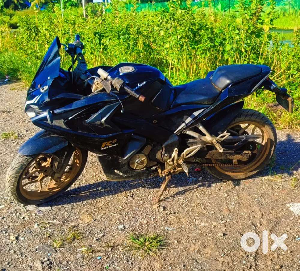 Pulsar RS 200 ABS