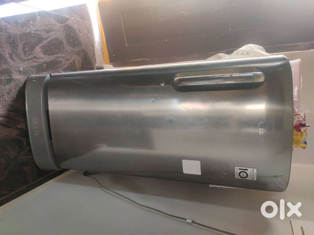 LG fridge single door in well condition