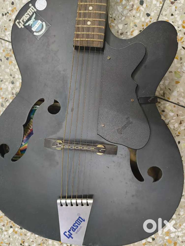 Guitar very good