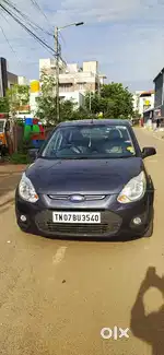 Ford Figo 1.5D Titanium MT, 2013, Diesel