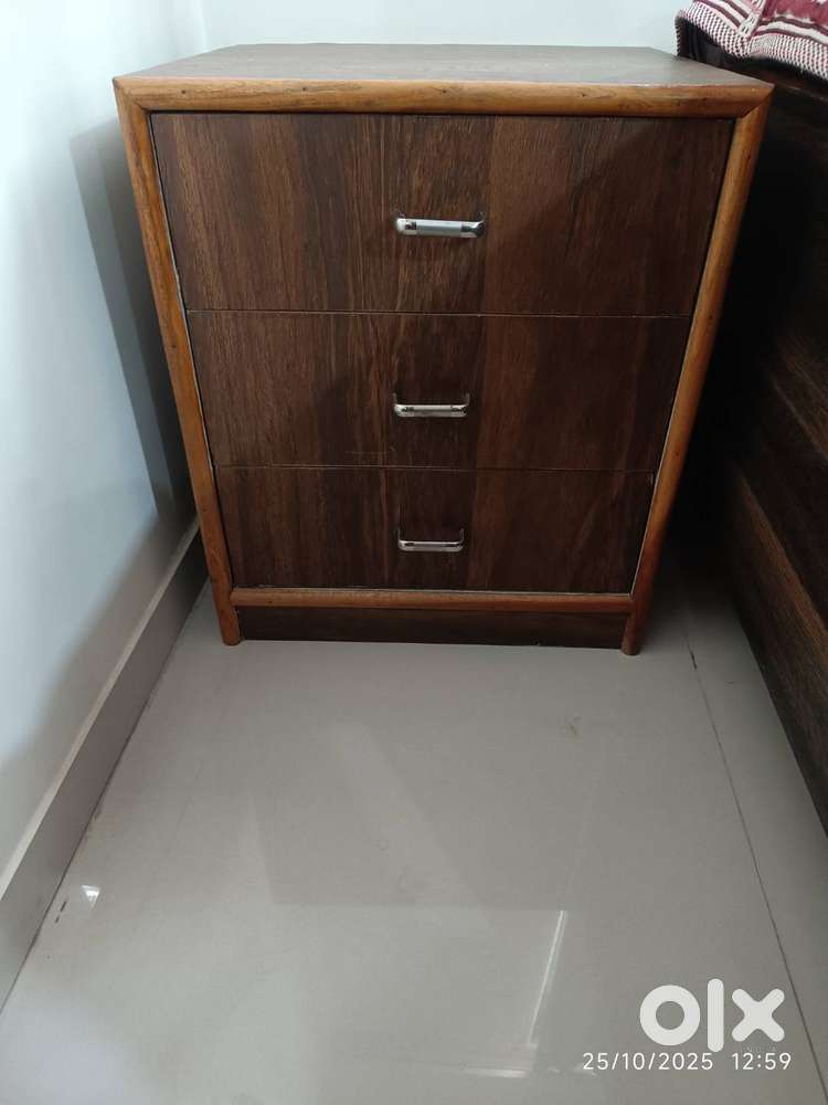 Bed side table available for sale- 2Nos.