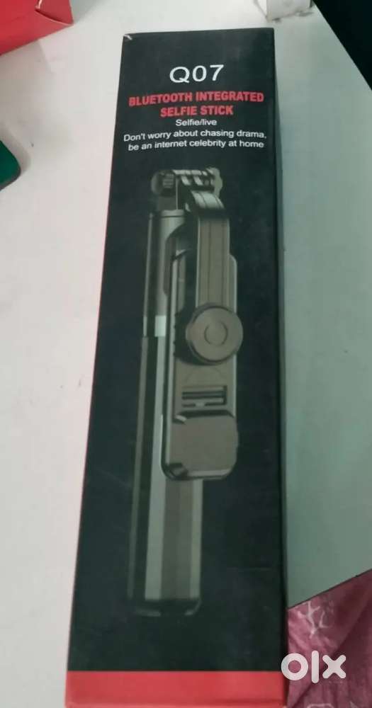 Q07 Selfie stick