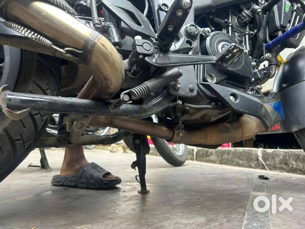 Acropovic Exhaust