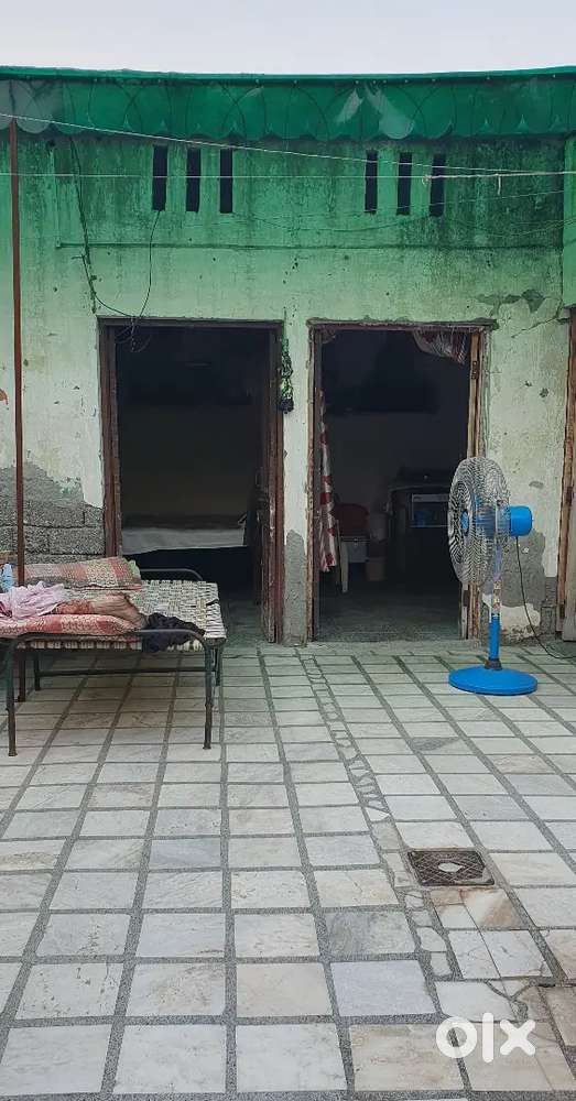 House for urgent sale