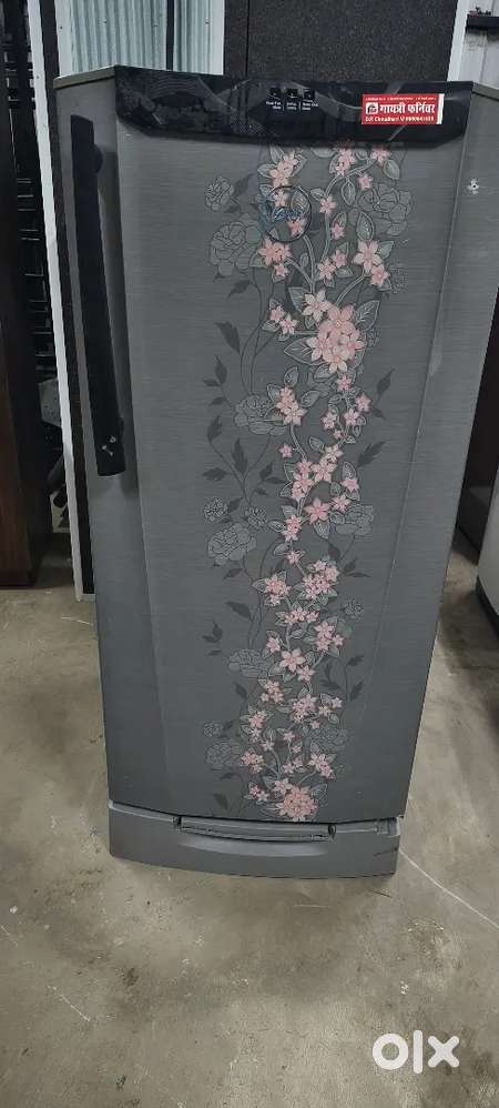 Gayatri rental Service