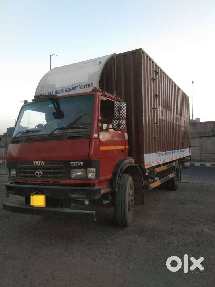 TATA 1512 CONTAINER BODY 22 FT 10 TON