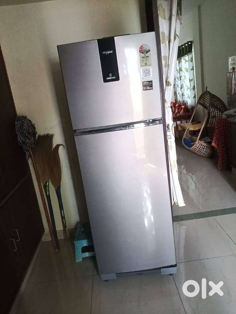 Whrilpool Refrigerator(Fridge)
