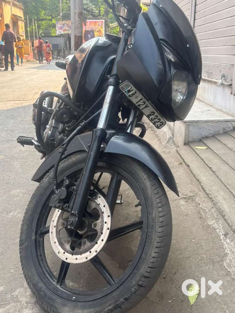 Pulsar 150