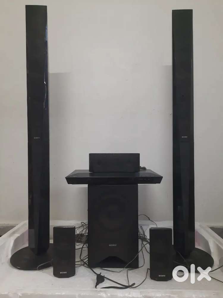 Sony 5.1 blue ray home theater system Bluetooth