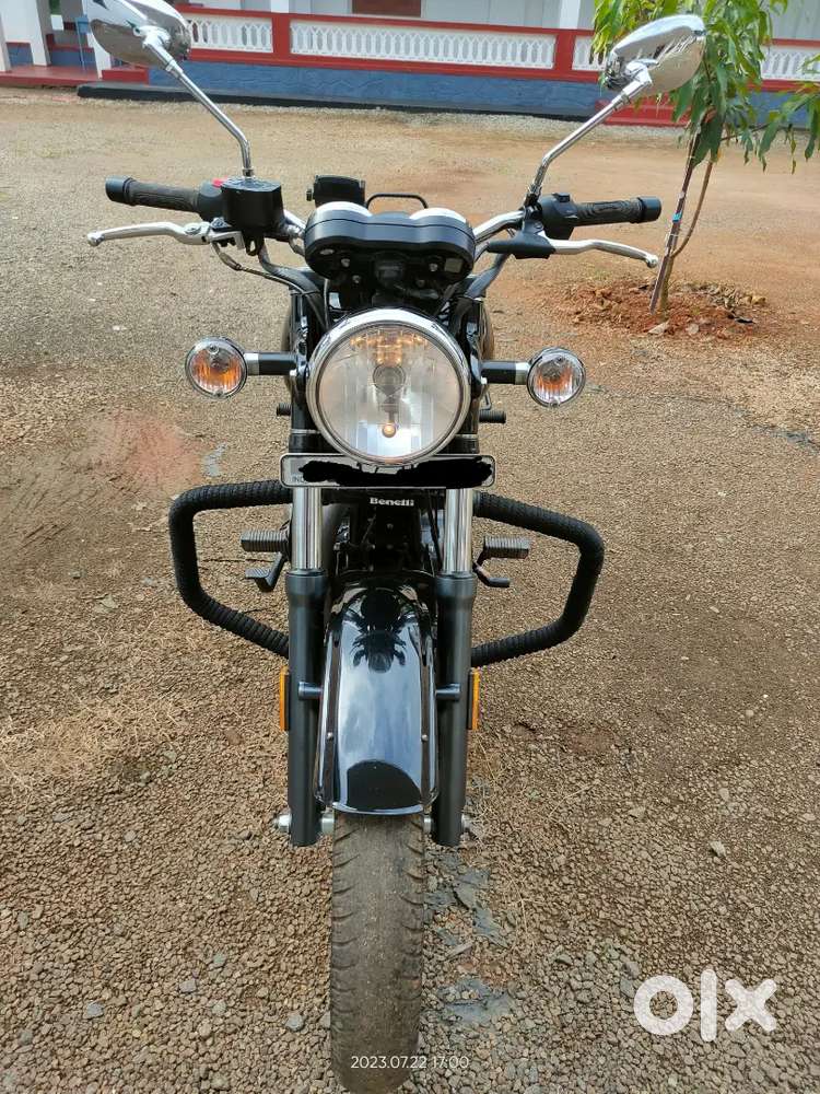 Benelli Imperiale 400