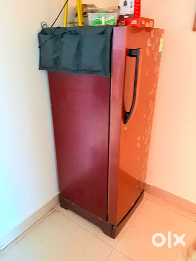 Haier 220 L , 4 Star