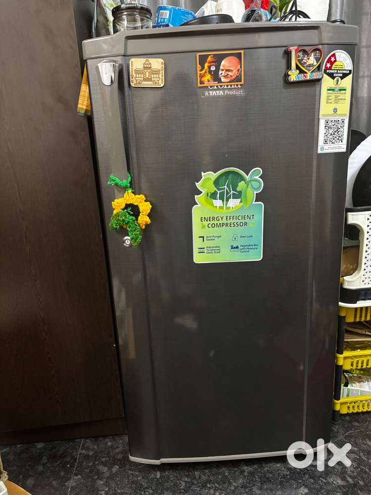 Croma new fridge 6 month used with paper