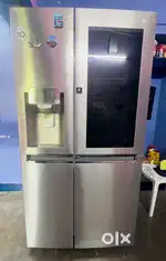 Lg 3 door fridge ( 680 liters)