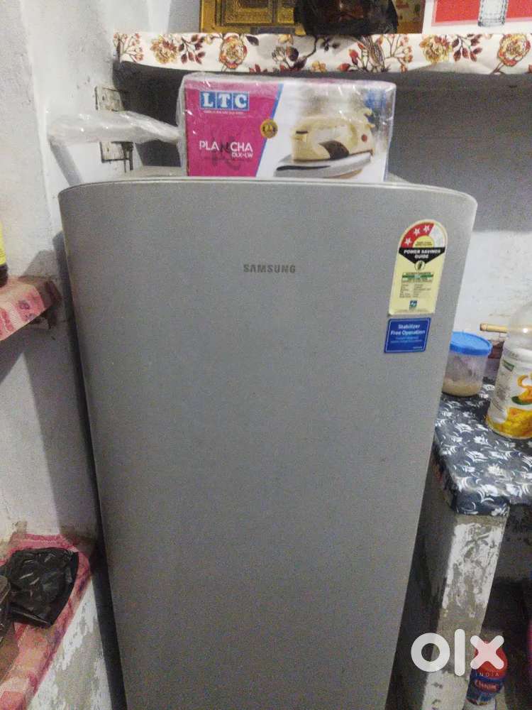 Fridge + Brand New Iron