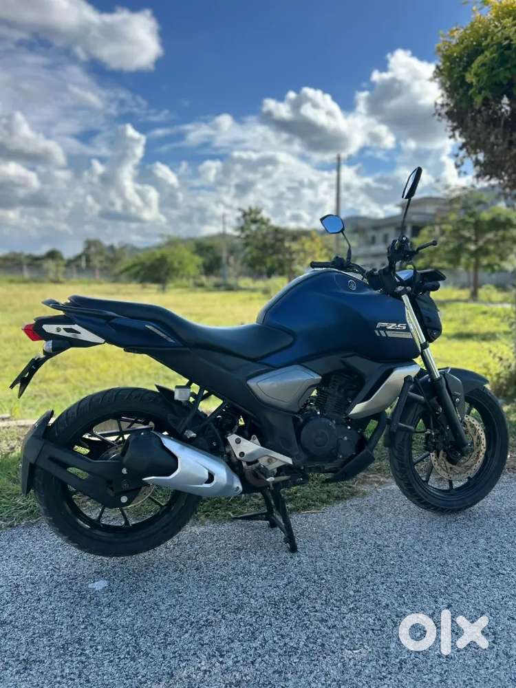 Yamaha FZ-S