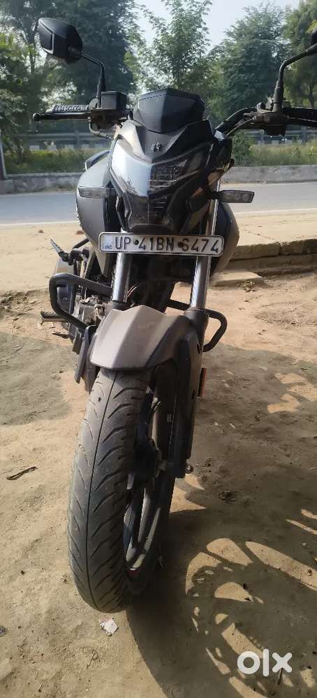 Good condition bike single hand use