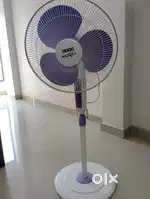USHA stand fan