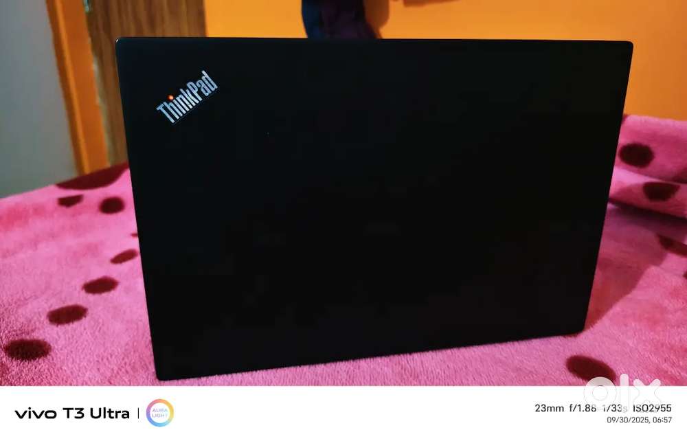 Lenovo Intel Core i78th Gen 8665U - (16 GB/256
GB SSD/Windows 11 Pro