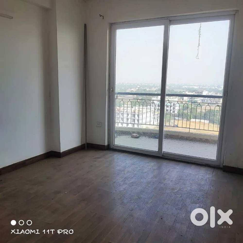 3bhk flat for rent at sector 70 imt