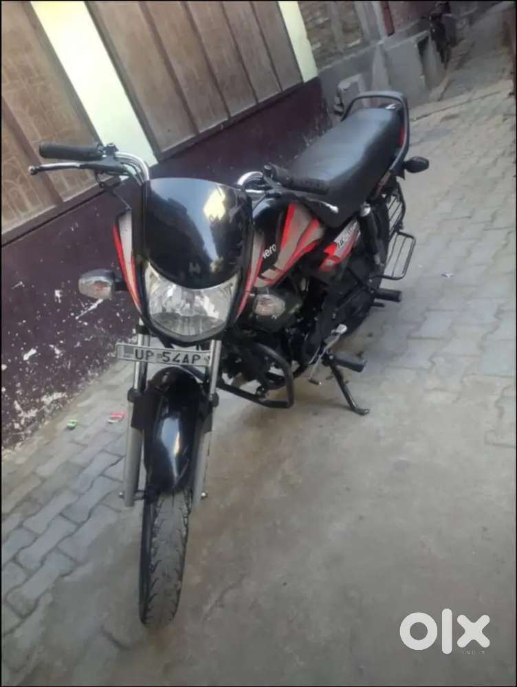 HF Deluxe bike 2021 model last in well condition koi problem nahi