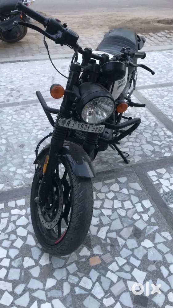 VIP NUMBER ONLY ONE HAND USE VERY GOOD CONDITION