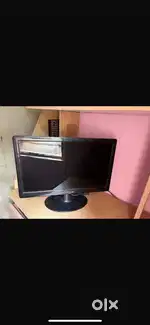 Computer full set with stand [Slightly negotiable]