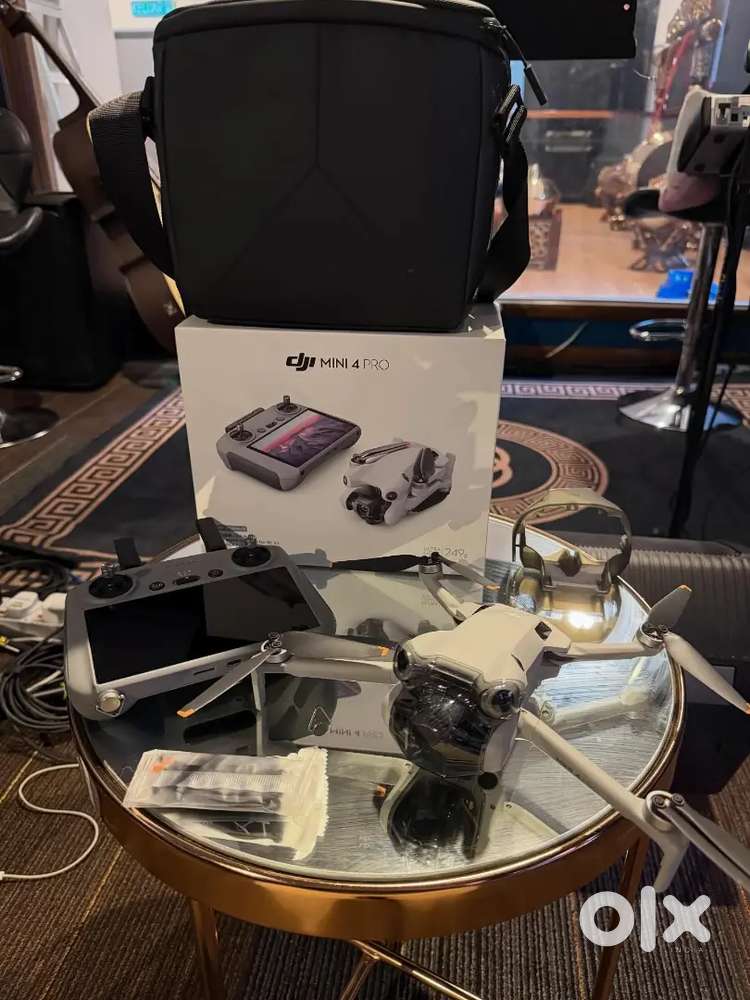 DJ Air 3S Fly More Combo (DJ RC 2) 1/1.3 CMOS 50MP Dual-Camera 4K