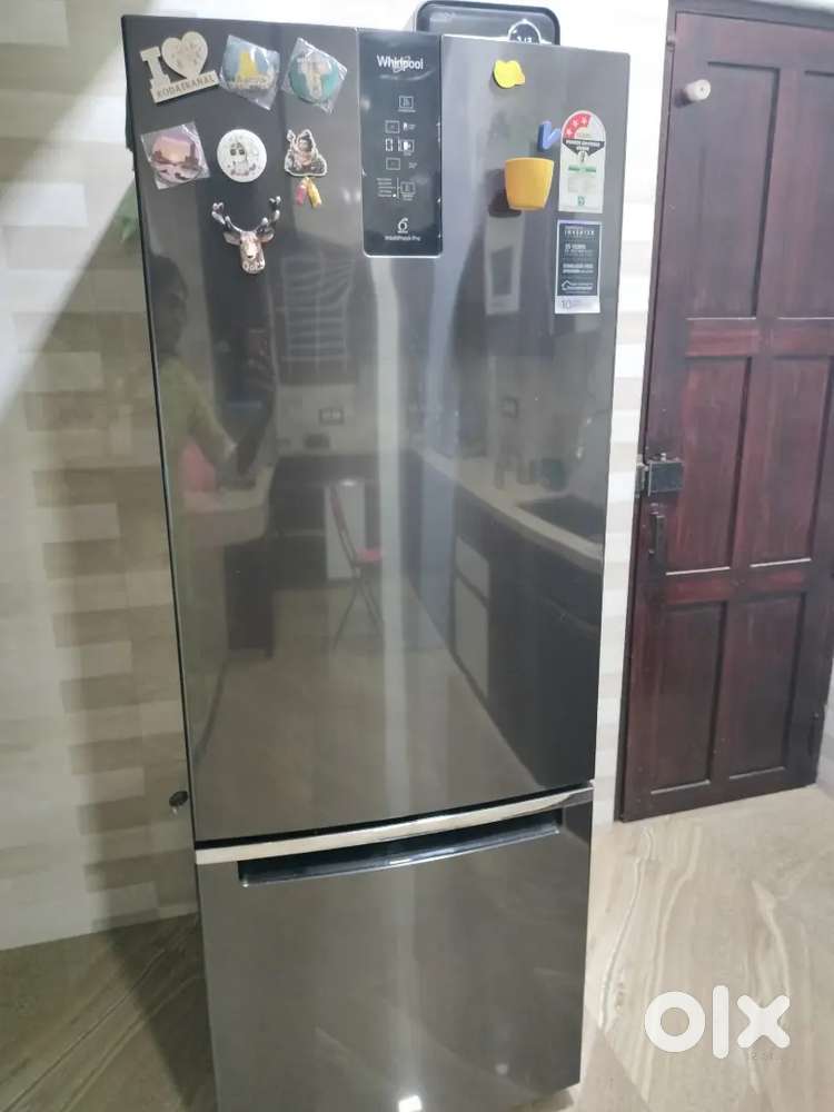 Whirlpool 325 ltrs Bottom mounted fridge