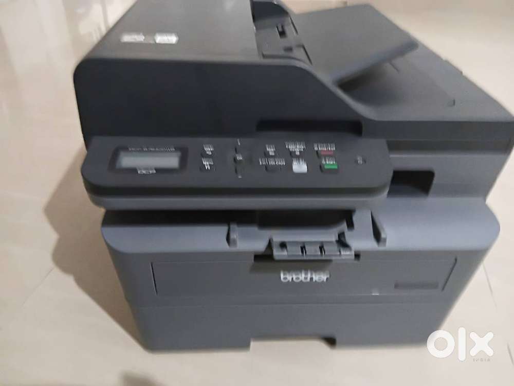 Brother Dcp b7640dwb new pic 1 month old