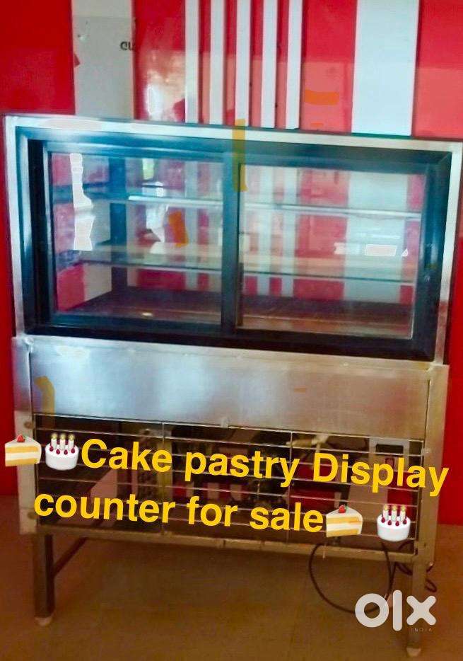 Cake & Pastries counter (fridge)