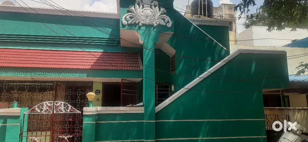 Old indl house TNHB Sidconagar villivakka Land area1500 sft BA1400sft