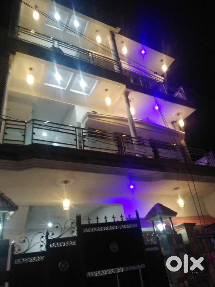 1 room with attached kitchen and bathroom  for rent GMS Road Dehradun