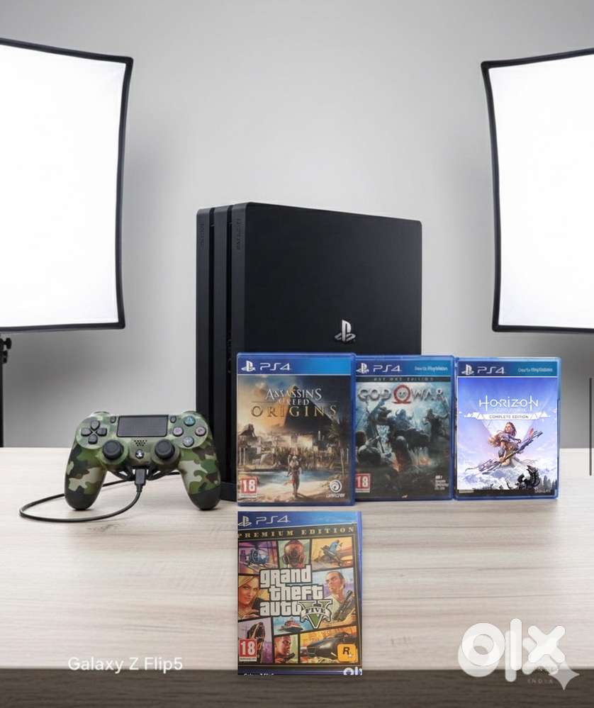 PS4 Pro(1TB) Ultimate Gaming Bundle - Rare Camo Controller & 4TopGames